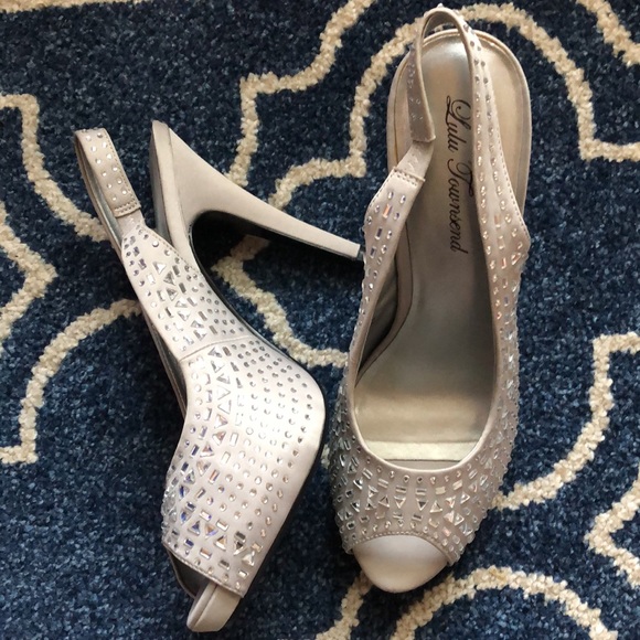 Lulu Townsend grey fabric bling sling-back open toed 5” heels - Picture 3 of 6